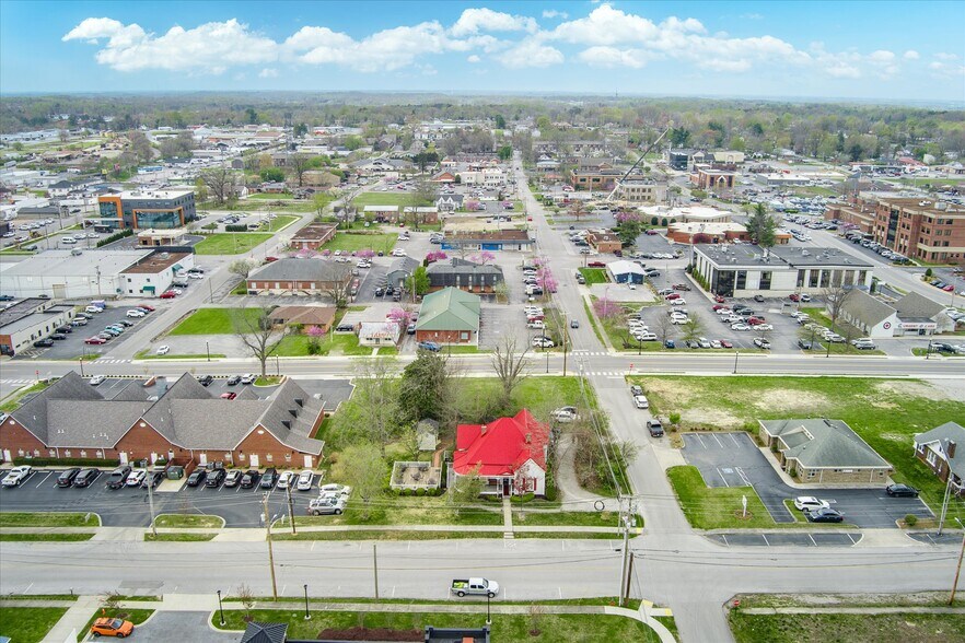 More Photos Of 232 N Peachtree Ave, Cookeville Restaurant For Sale