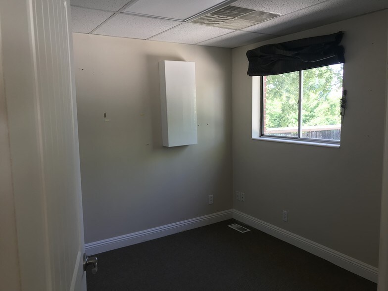 More Photos Of 34 S 500 E, Salt Lake City Medical For Lease