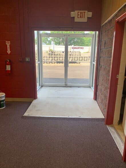 More Photos Of 133 Route 130, Bordentown Freestanding For Sale