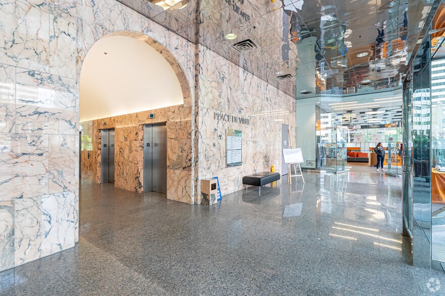 More Photos Of 320 Queen St, Ottawa Unknown For Lease