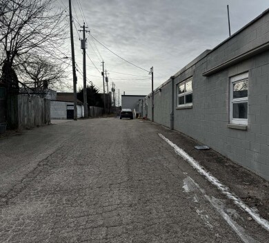 More Photos Of 3888 N 1st St, Milwaukee Warehouse For Sale