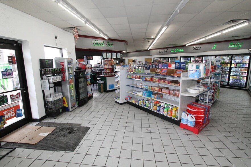 More Photos Of 600 Milwaukee Rd, Clinton Service Station For Sale