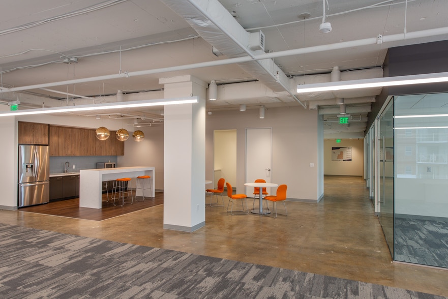 More Photos Of 4040 N Fairfax Dr, Arlington Office For Lease