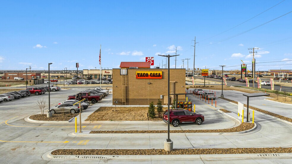 More Photos Of 7100 W Memorial Rd, Oklahoma City Fast Food For Sale