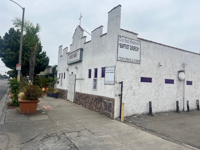 More Photos Of 1725 W Florence Ave, Los Angeles Specialty For Sale