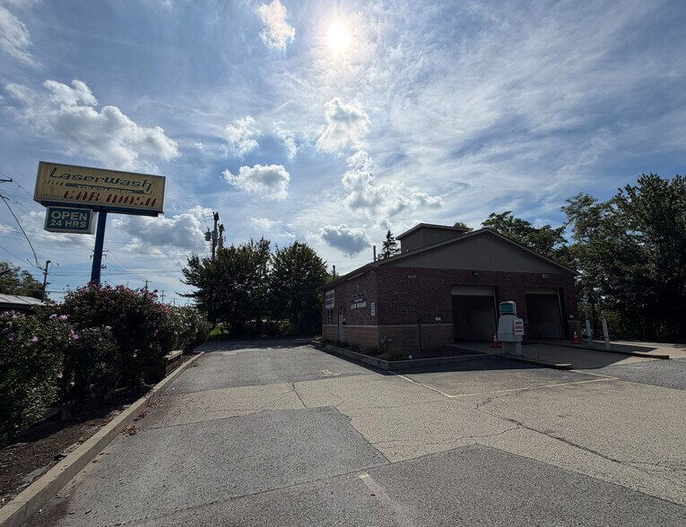 More Photos Of 5441 Steubenville Pike, McKees Rocks Carwash For Sale