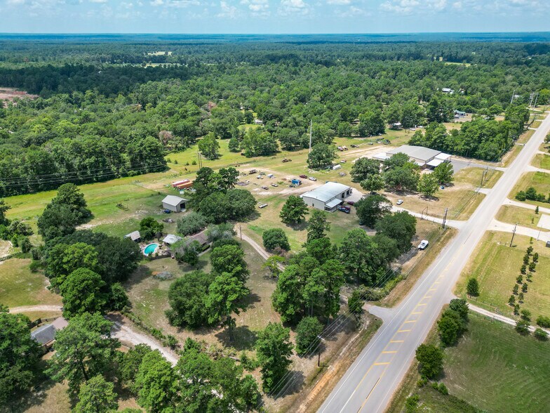 More Photos Of 19493 Keenan Cut Off Rd, Montgomery Office Residential For Sale