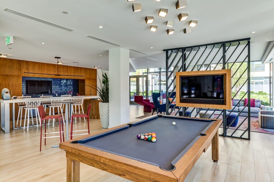 More Photos Of 190 Pleasant St, Malden Apartments For Lease