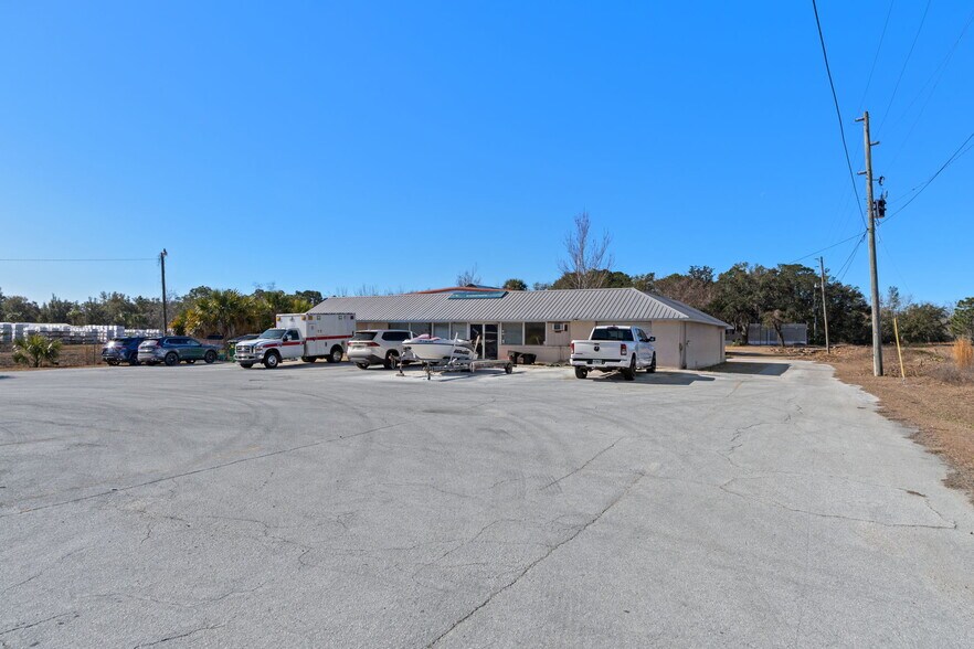 More Photos Of 6680 W Gulf To Lake Hwy, Crystal River Auto Repair For Sale