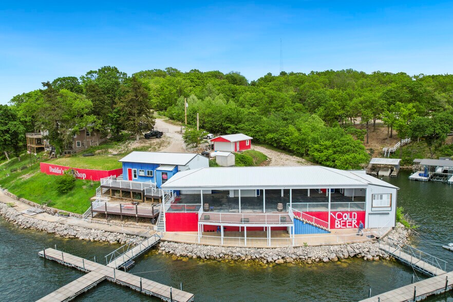 More Photos Of 27485 Cross Ln, Barnett Restaurant For Sale