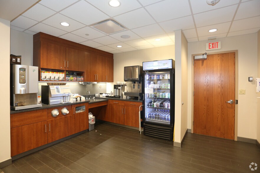More Photos Of 12255 DePaul Dr, Bridgeton Medical For Lease