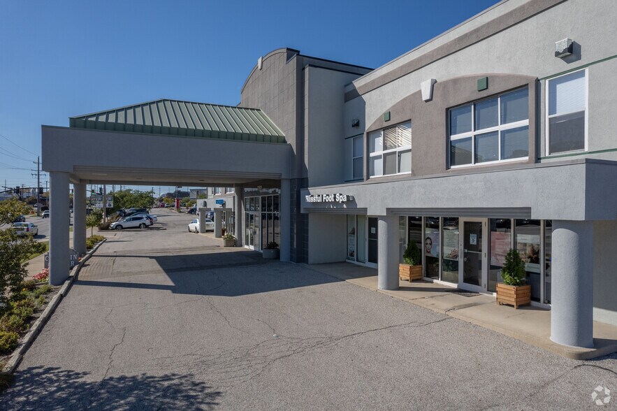 More Photos Of 27629 Chagrin Blvd, Beachwood Office For Sale