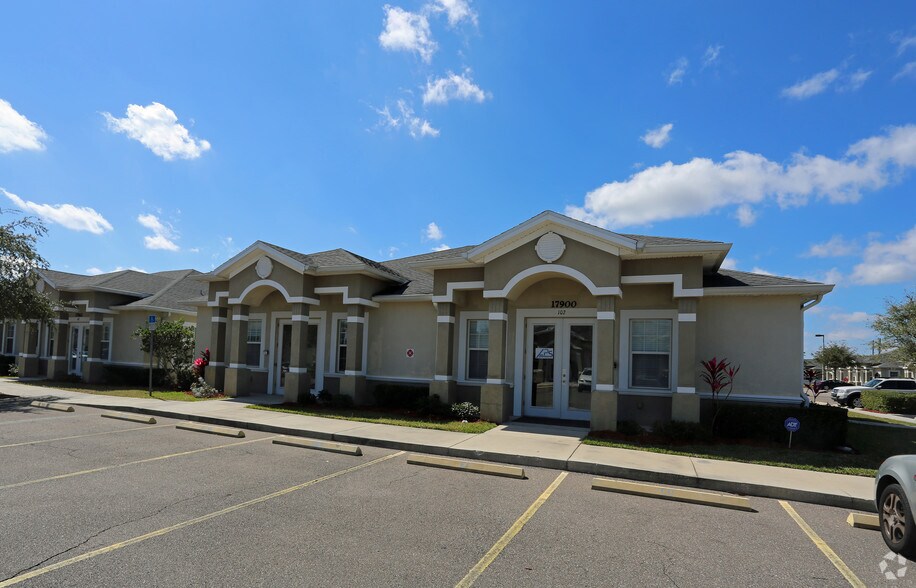 More Photos Of 17900 Hunting Bow Cir, Lutz Office For Lease