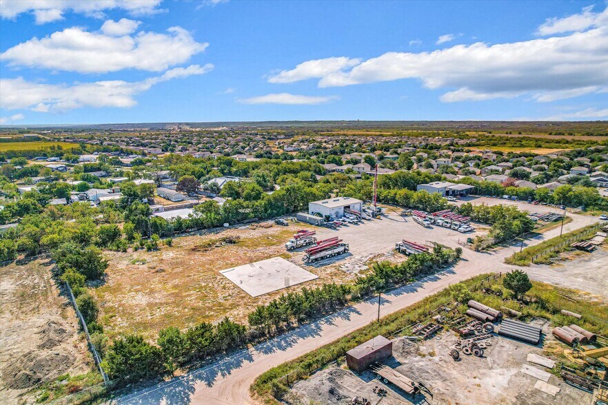 More Photos Of 12725 HWY 290 E, Manor Warehouse For Sale