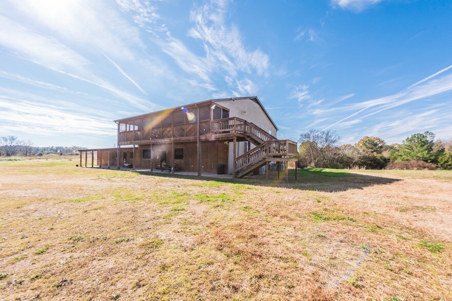 More Photos Of 7386 Mt Carmel Rd, Decaturville Convenience Store For Sale