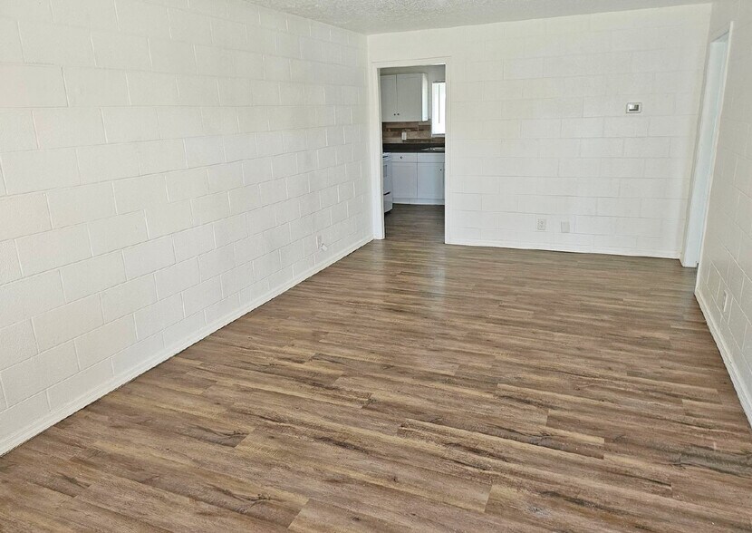 More Photos Of 501 S Avenue G, Portales Multifamily For Sale