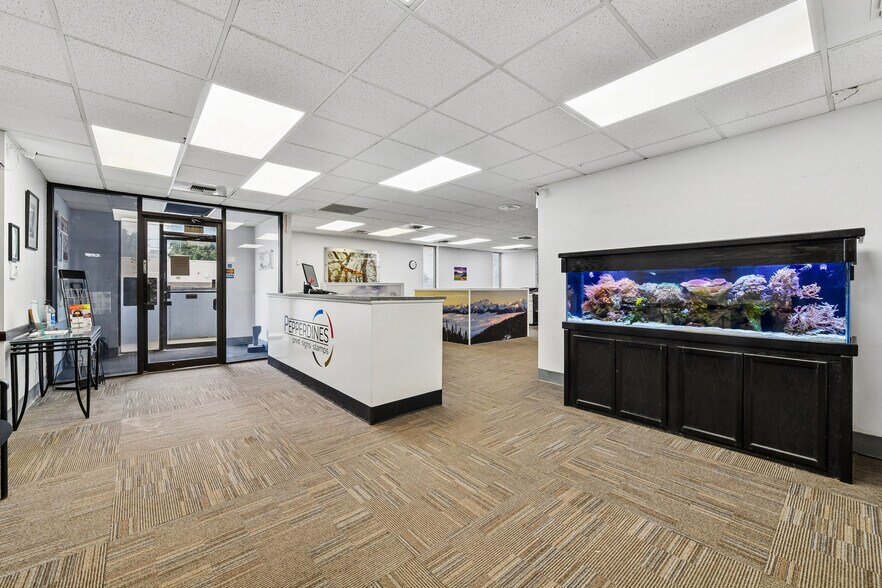 More Photos Of 790 Umatilla St, Denver Warehouse For Sale