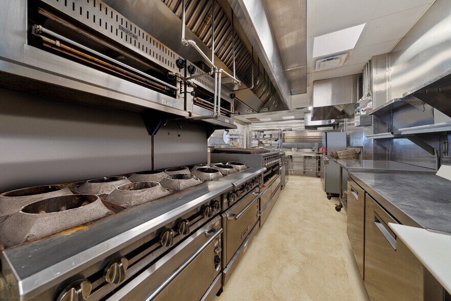 More Photos Of 4236 Laguna Shores Rd, Corpus Christi Restaurant For Sale