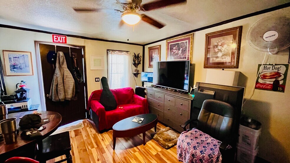 More Photos Of 12036 Bartlett Ave, Adelanto Office Residential For Sale