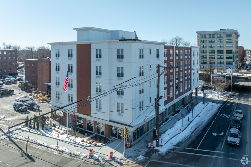 Primary Photo Of 127 Centre St, Brockton Apartments For Lease