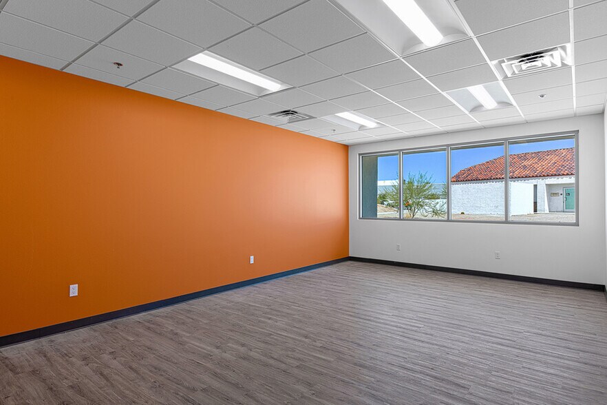 More Photos Of 72140 Magneisa Falls Dr, Rancho Mirage Office Residential For Sale