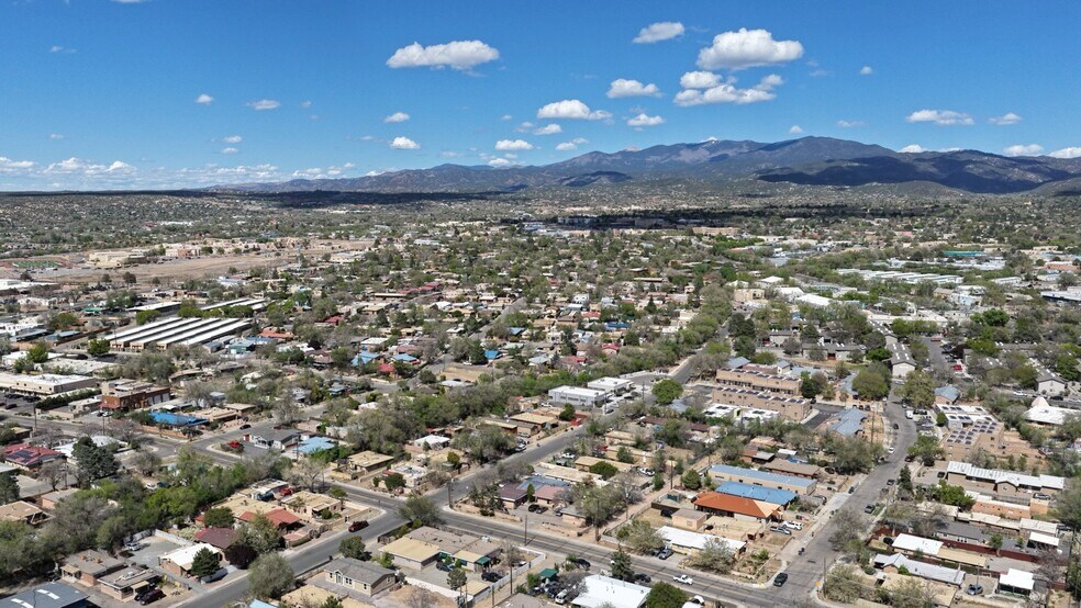 More Photos Of 1607 5th St, Santa Fe Apartments For Sale