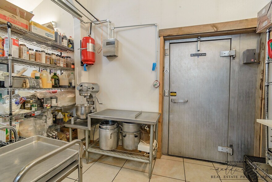 More Photos Of 197 W 200 S, Parowan Restaurant For Sale