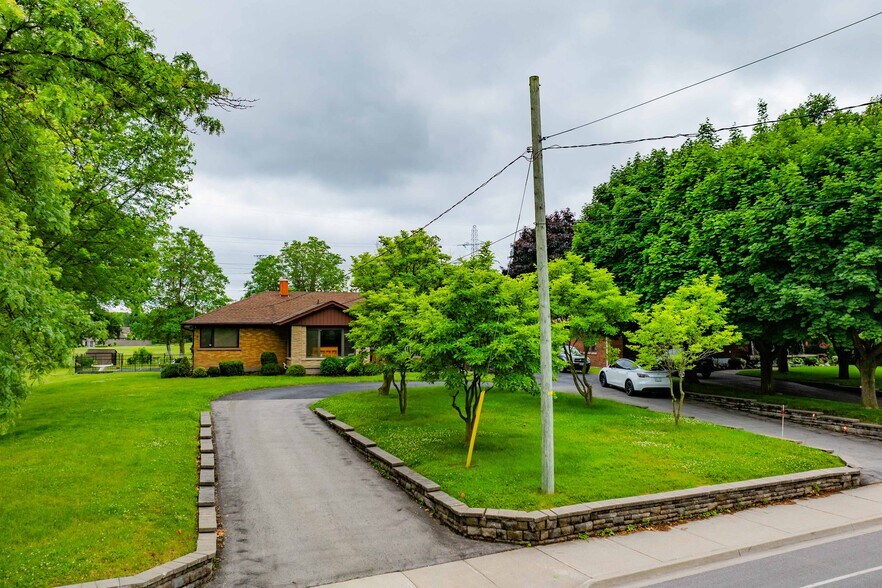 More Photos Of 6378 Mountain Rd, Niagara Falls Land For Sale
