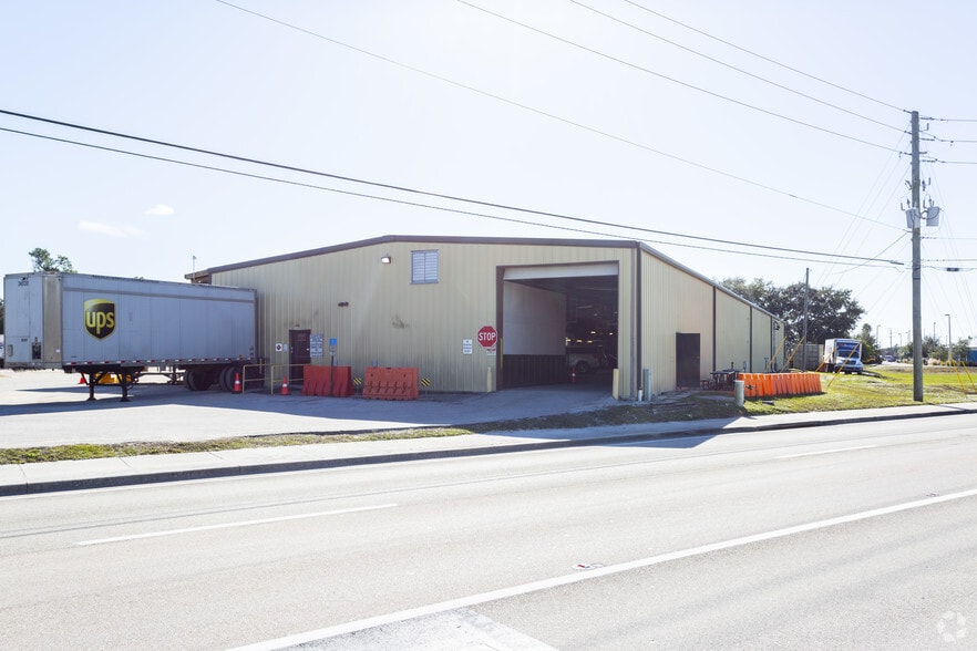More Photos Of 4186 Kings Hwy, Port Charlotte Warehouse For Lease