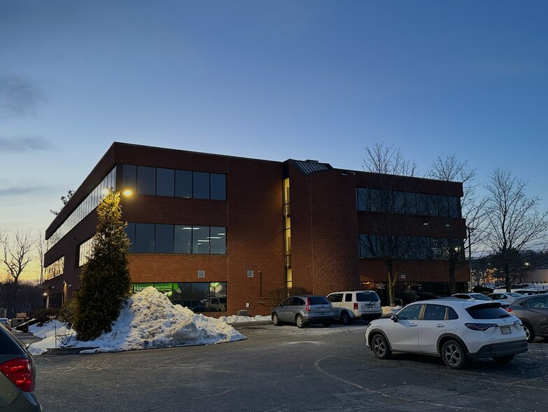 More Photos Of 100 Milk St, Methuen Office For Sale