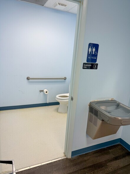 More Photos Of 6010 Park Blvd, Pinellas Park Medical For Lease