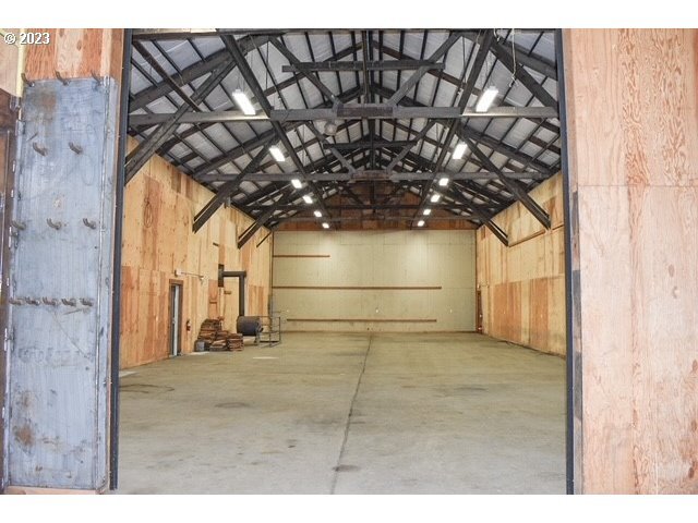More Photos Of 121 Deady Crossing Rd, Sutherlin Warehouse For Sale