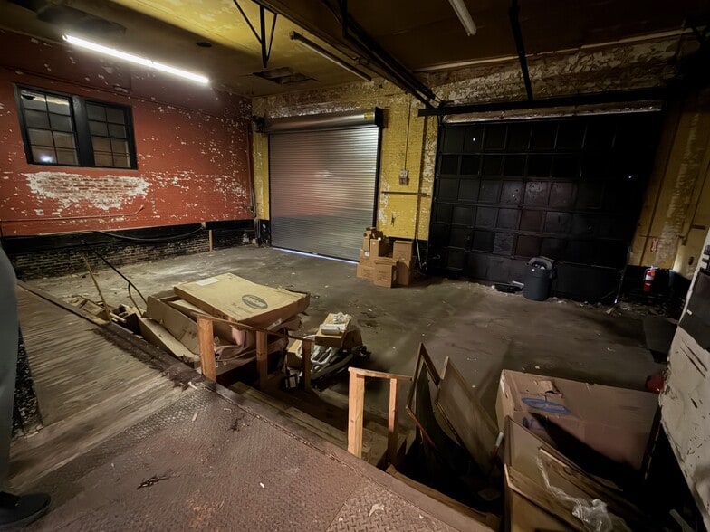 More Photos Of 116 Ludlow St, Yonkers Warehouse For Sale