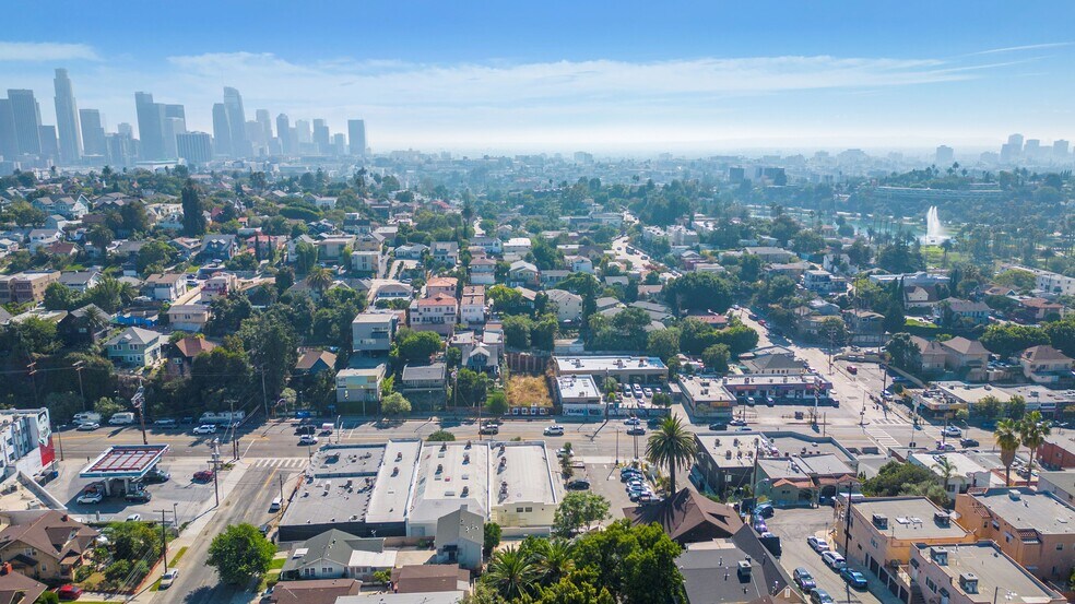 More Photos Of 1487-1489 W Sunset Blvd, Los Angeles General Retail For Sale