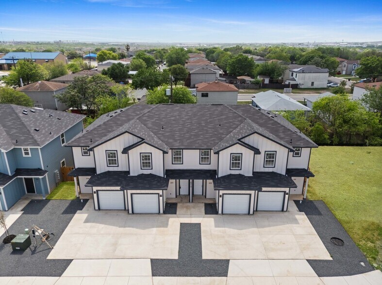 More Photos Of 6010 Shashi Place, San Antonio Apartments For Sale