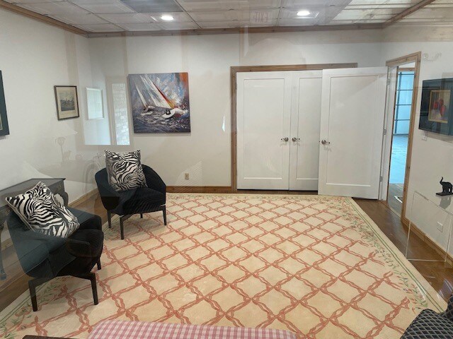 More Photos Of 14052 W Petronella Dr, Libertyville Office For Sale