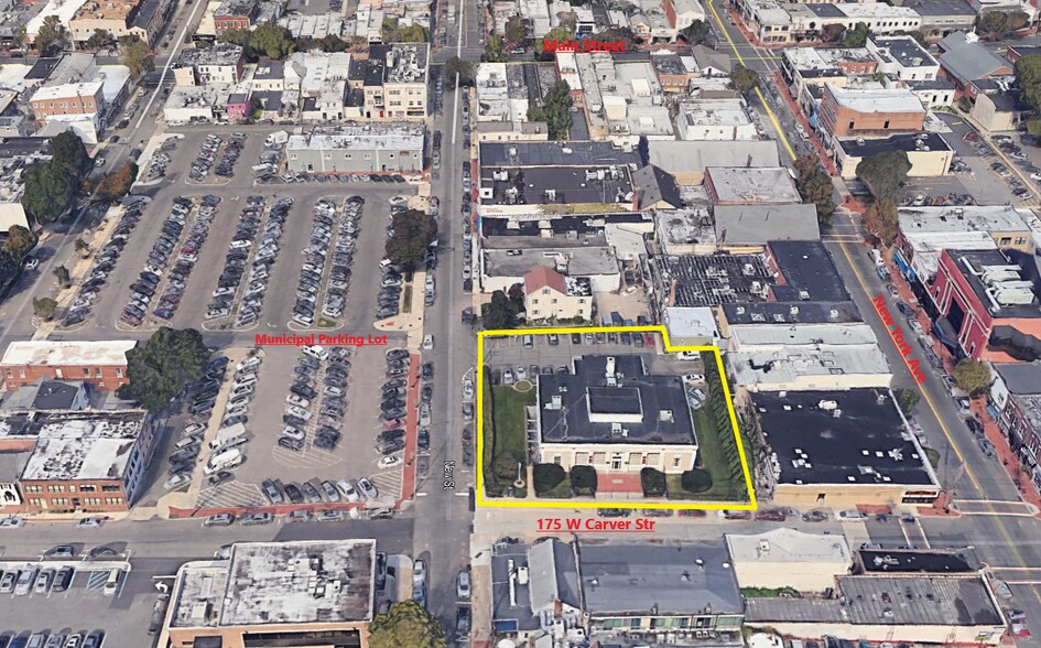 More Photos Of 175 W Carver St, Huntington Medical For Lease