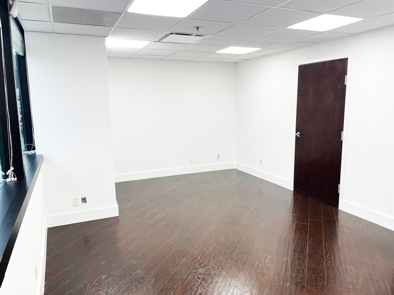 More Photos Of 200 S Andrews Ave, Fort Lauderdale Medical For Sale