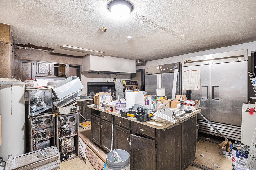 More Photos Of 6016 Leavenworth Rd, Kansas City Apartments For Sale