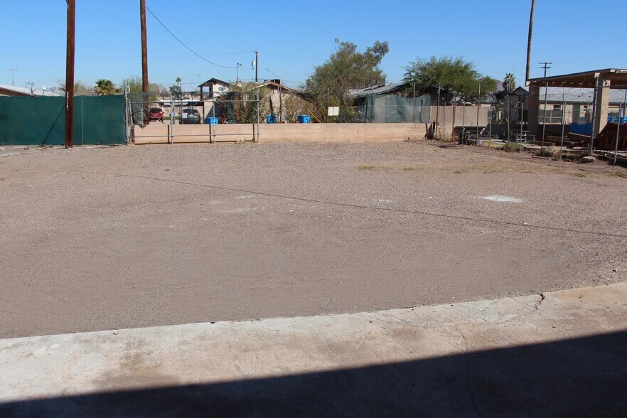 More Photos Of 3440-3450 E Van Buren St, Phoenix Freestanding For Lease