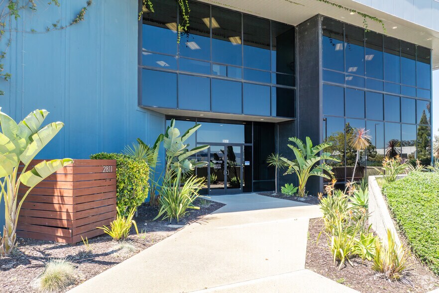 More Photos Of 2811 Airpark Rd, Santa Maria Office Residential For Sale