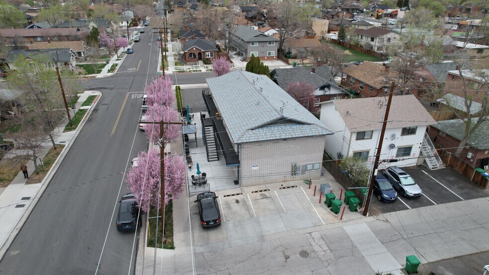 More Photos Of 306 E Taylor St, Reno Apartments For Sale