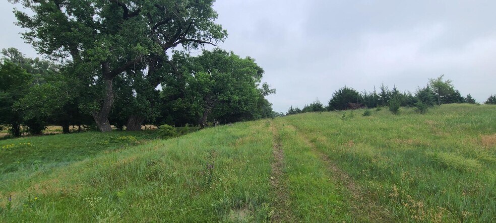 More Photos Of 1806 E State Farm Rd, North Platte Land For Sale
