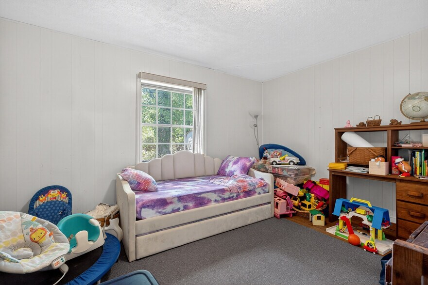 More Photos Of 2870 King William Ave, West Point Land For Sale