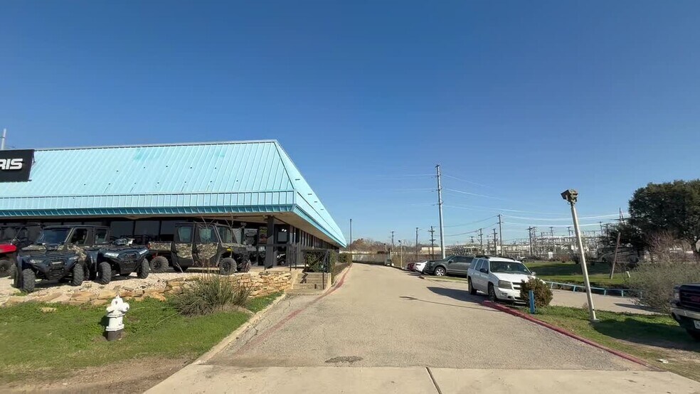 Primary Photo Of 13700 N Stemmons Fwy, Farmers Branch Freestanding For Lease
