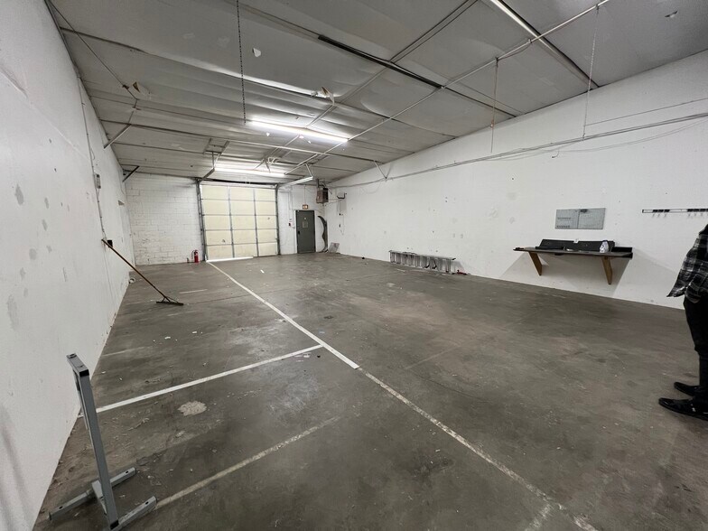 More Photos Of 12860 W Cedar Dr, Lakewood Light Manufacturing For Lease