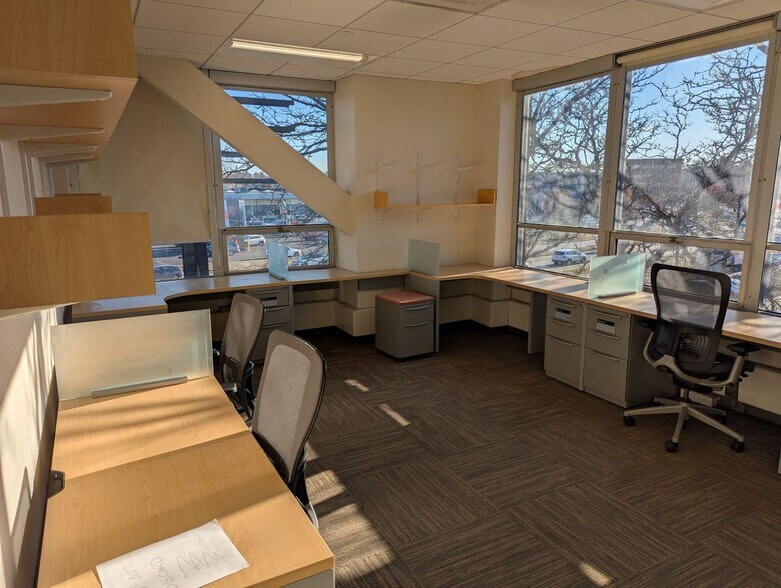 More Photos Of 185 Alewife Brook Pky, Cambridge Office For Lease