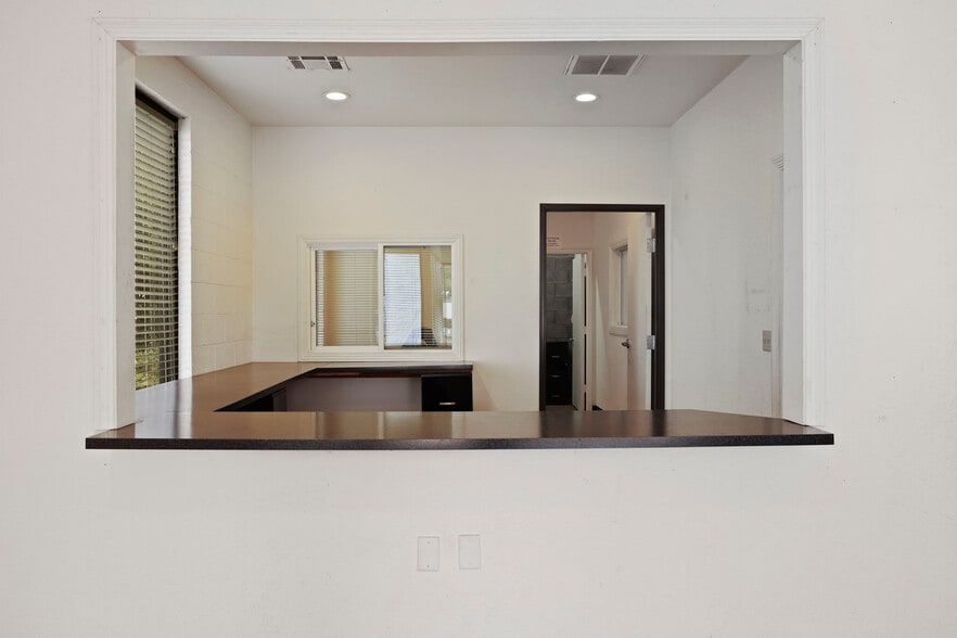 More Photos Of 7711 Murray Dr, Stockton Flex For Sale