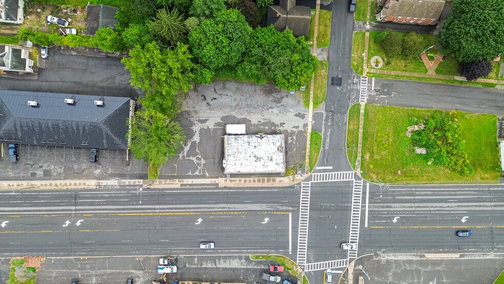 More Photos Of 200 Oriskany Blvd, Whitesboro General Retail For Sale