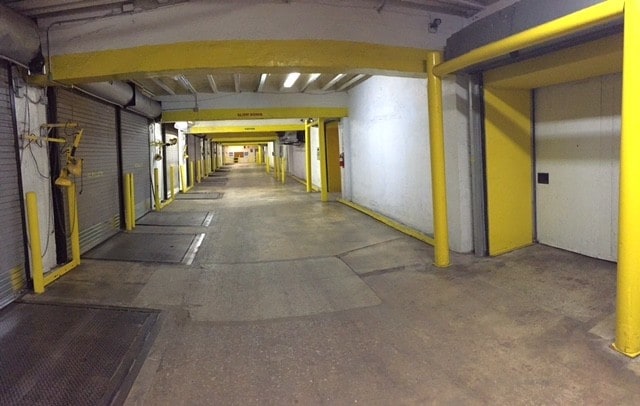 More Photos Of 501 NE 183 St, Miami Refrigeration Cold Storage For Lease